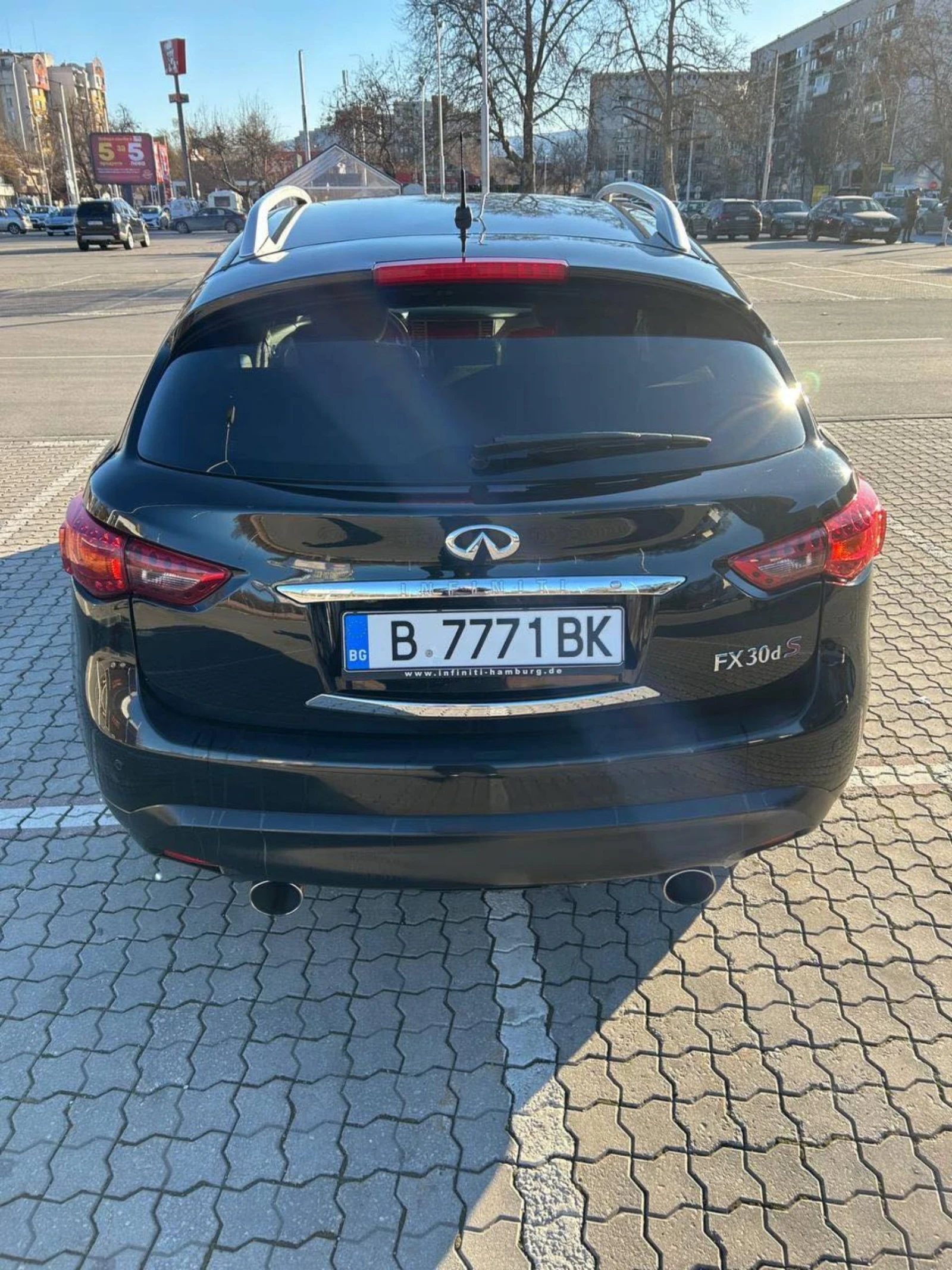 Infiniti Fx 30 3.0 S, снимка 5 - Автомобили и джипове - 54460446