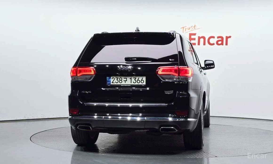 Jeep Grand cherokee, снимка 4 - Автомобили и джипове - 54465036