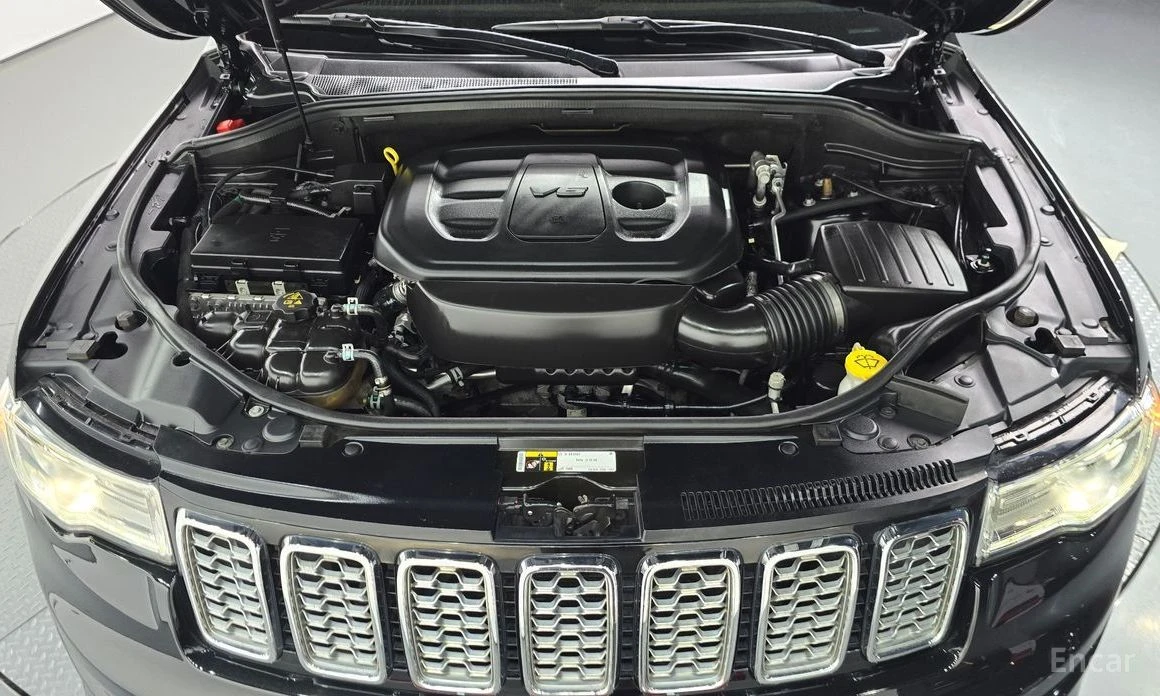 Jeep Grand cherokee, снимка 6 - Автомобили и джипове - 54465036