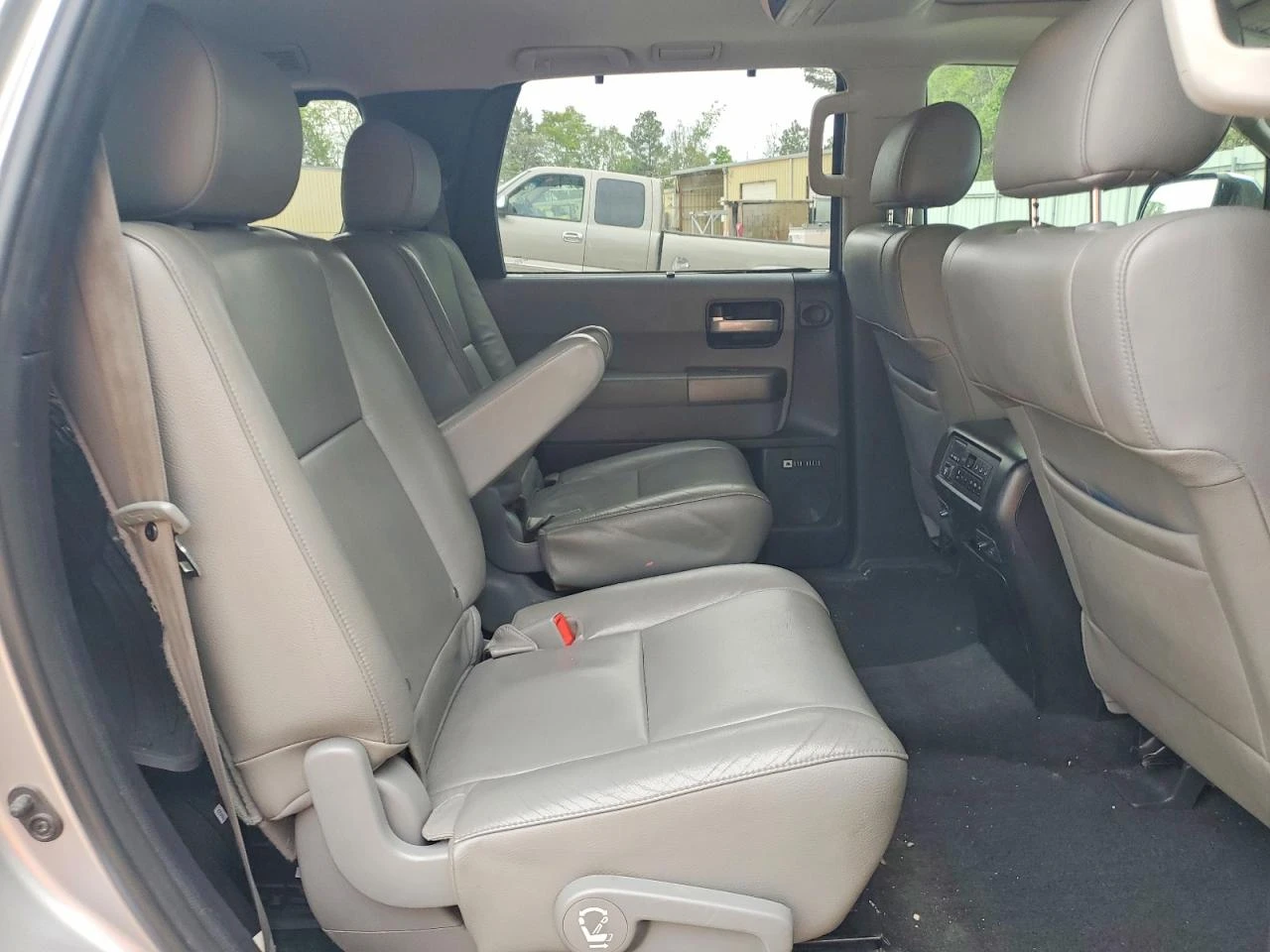 Toyota Sequoia LIMITED| AWD| ����� ��������| ����� �� ������ | Mobile.bg � ����������� 11