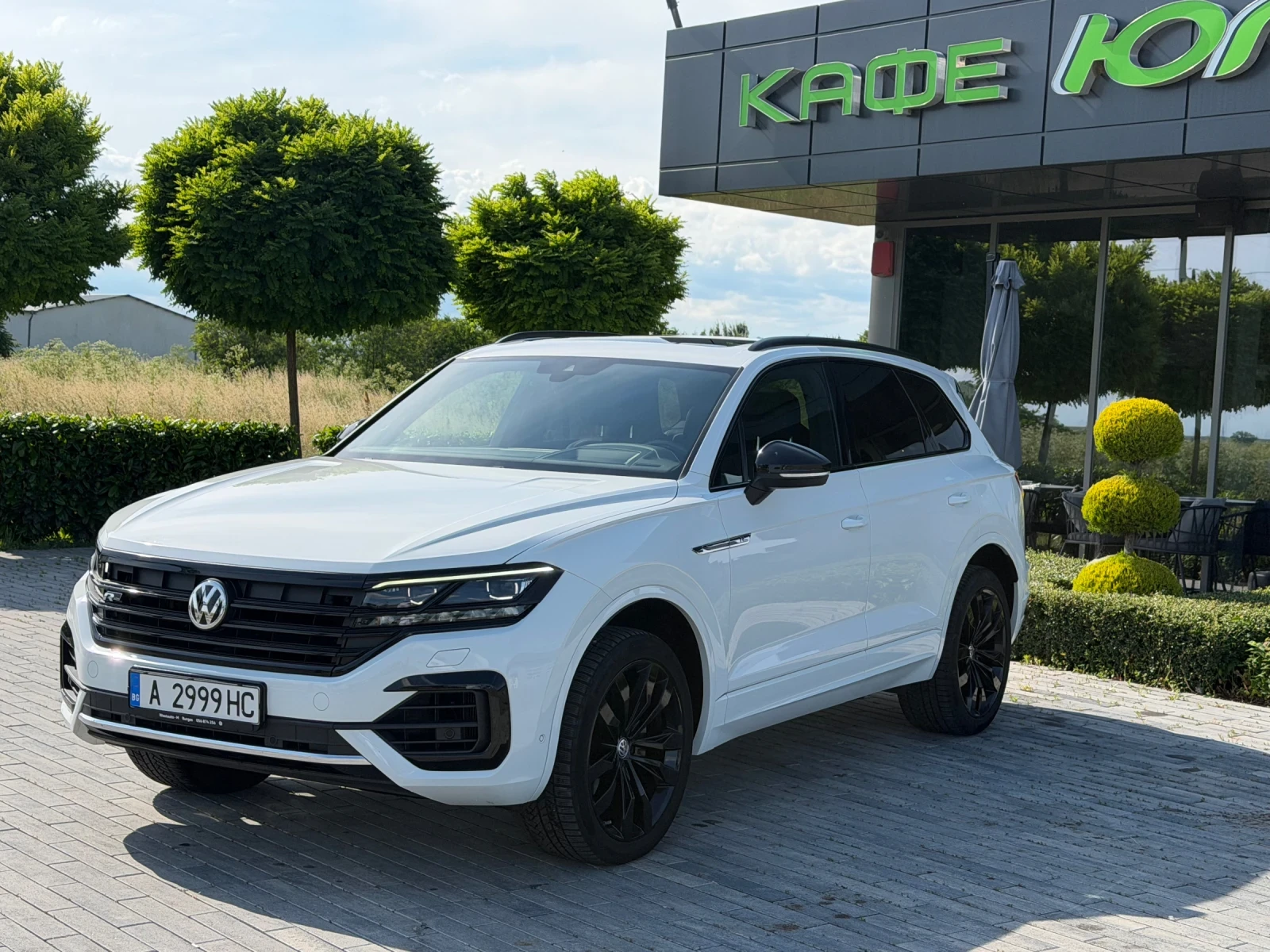 VW Touareg     R-Line 3.0 V6 TDI 286 к.с. 4Motion, снимка 2 - Автомобили и джипове - 54824991