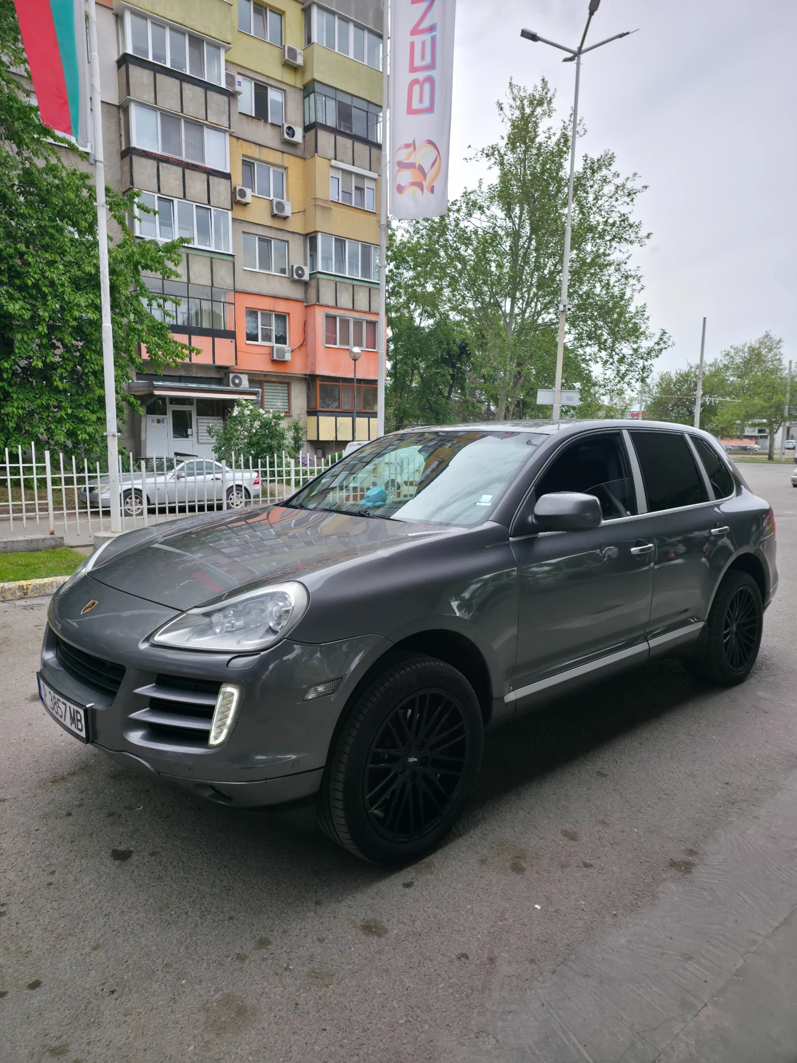 Porsche Cayenne 3.0TDI 239HP На пружини, снимка 2 - Автомобили и джипове - 55407138