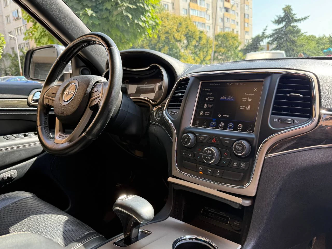 Jeep Grand cherokee 5.7V8HEMI* 4X4* OVERLAND* ОБСЛУЖЕН!, снимка 7 - Автомобили и джипове - 55425229