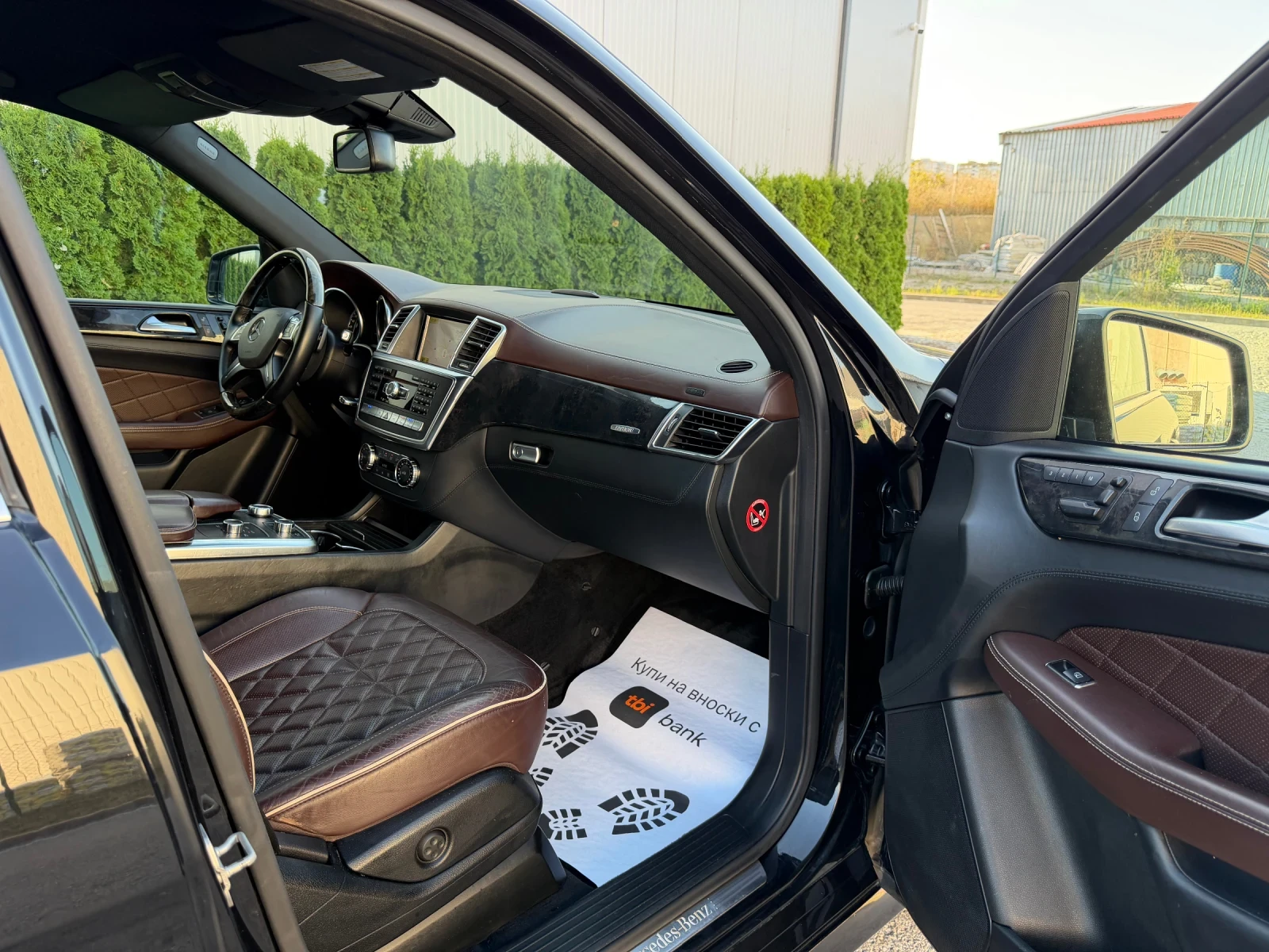 Mercedes-Benz ML 350 cdi 258k.c* AMG* Designo* Обдухване* ЛИЗИНГ* , снимка 16 - Автомобили и джипове - 55919823