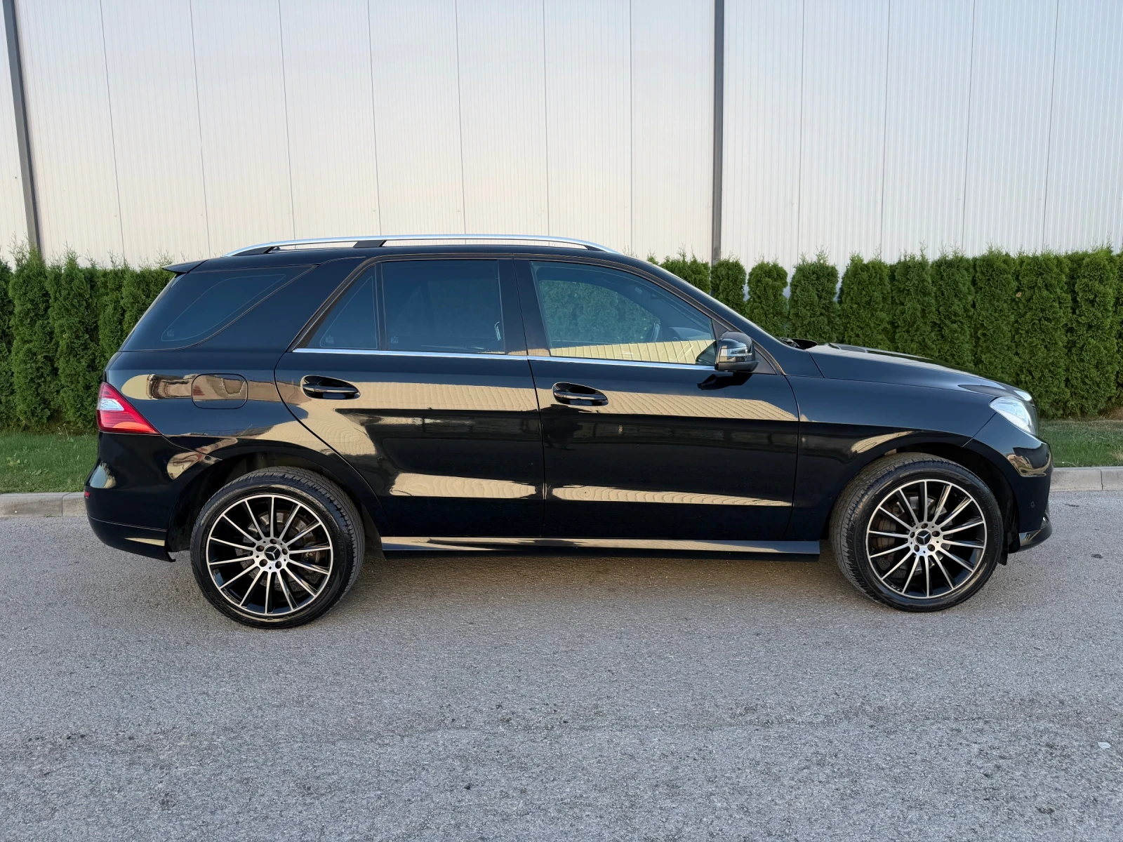 Mercedes-Benz ML 350 cdi 258k.c* AMG* Designo* Обдухване* ЛИЗИНГ* , снимка 4 - Автомобили и джипове - 55919823