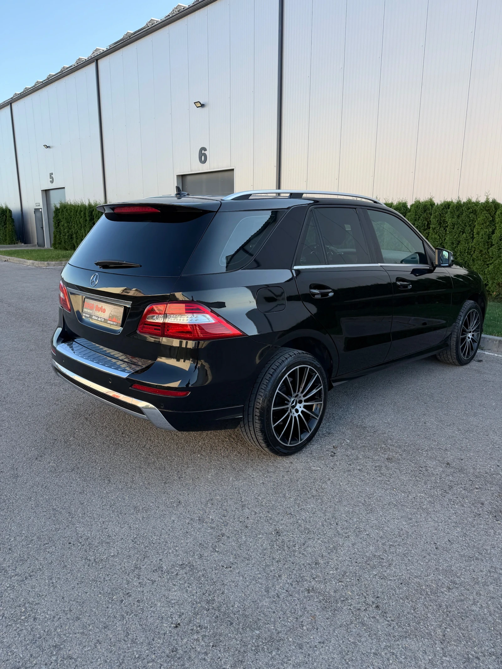 Mercedes-Benz ML 350 cdi 258k.c* AMG* Designo* Обдухване* ЛИЗИНГ* , снимка 7 - Автомобили и джипове - 55919823