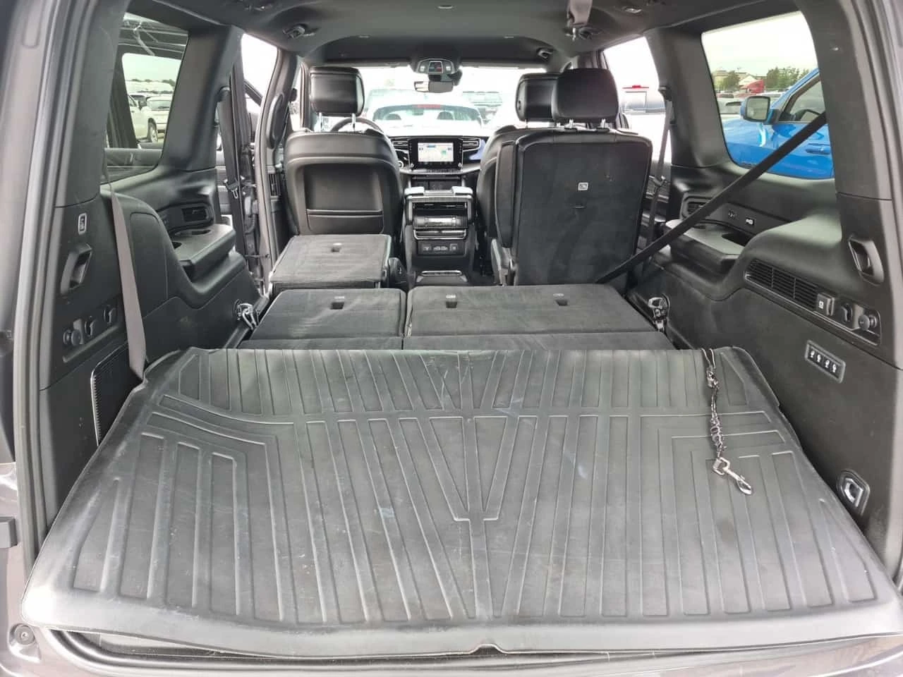 Jeep Grand Wagoneer Series III / Distronic / Hud /Carfax / ����������  | Mobile.bg � ����������� 9