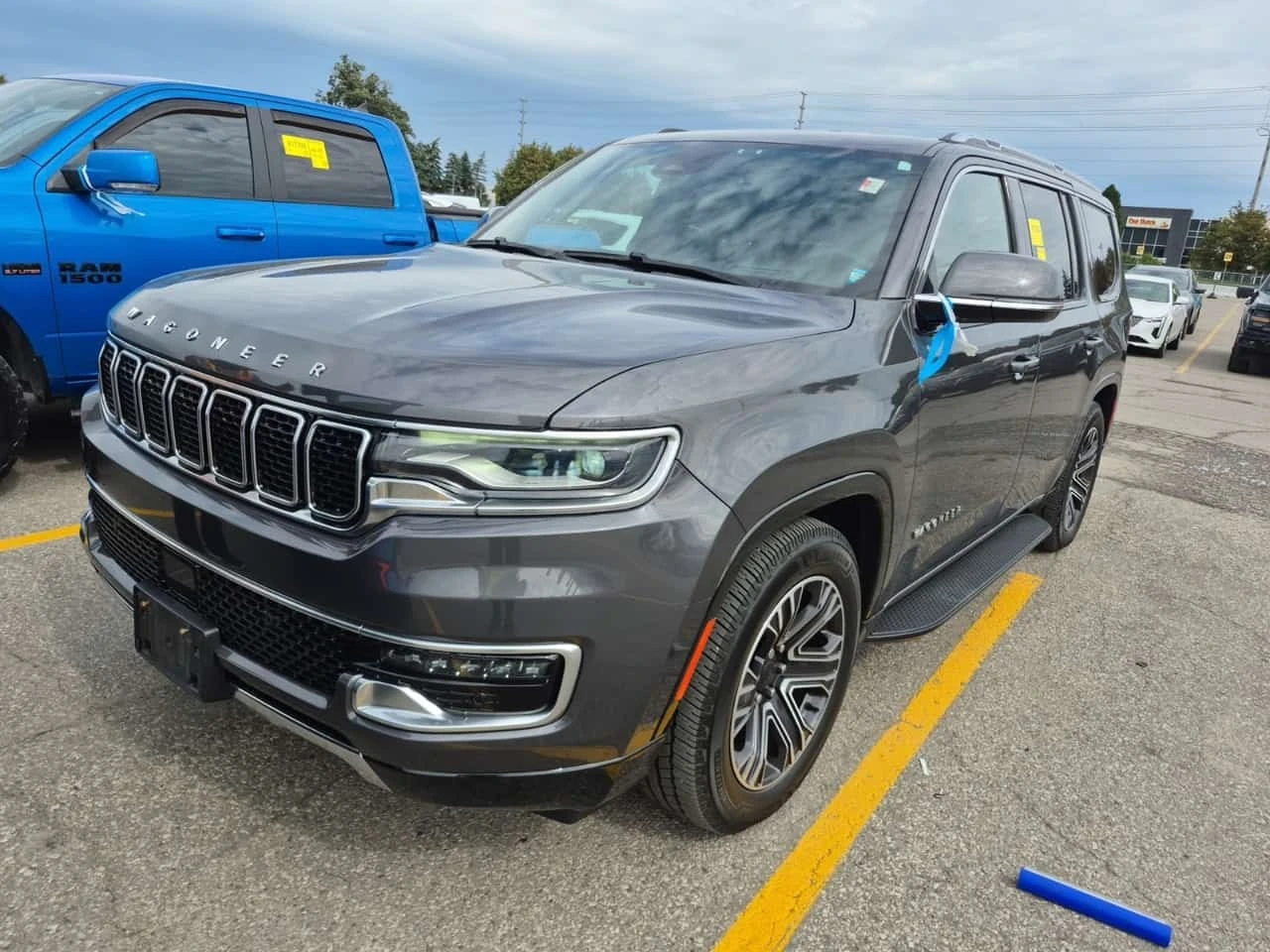 Jeep Grand Wagoneer Series III / Distronic / Hud /Carfax / ����������  | Mobile.bg � ����������� 1