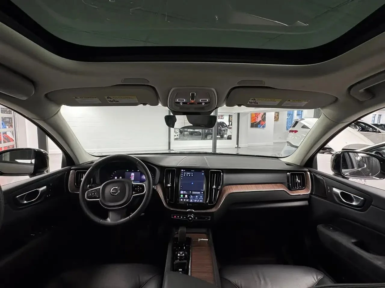 Volvo XC60, снимка 16 - Автомобили и джипове - 56729136