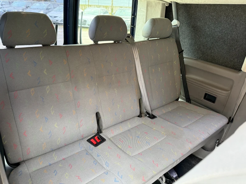 VW Transporter 2.5d 174 к.с., снимка 15 - Бусове и автобуси - 52825147