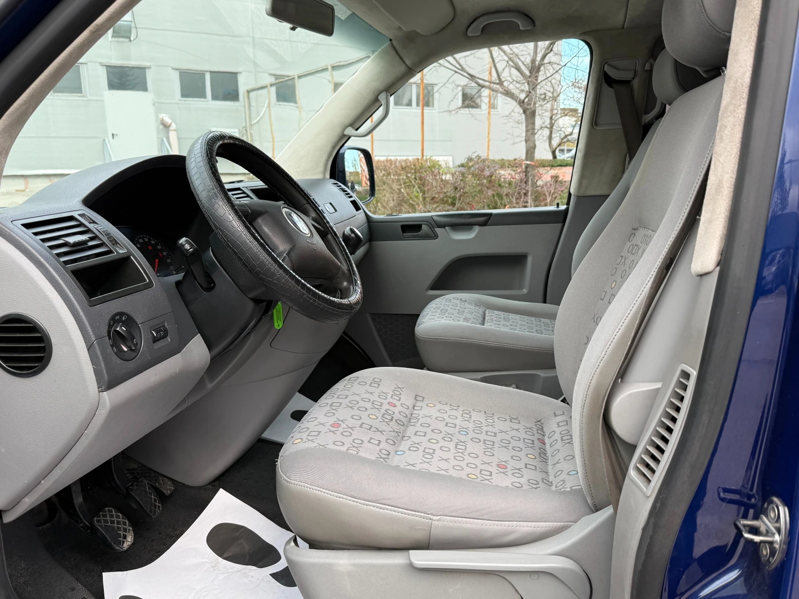 VW Transporter 2.5d 174 �.�. | Mobile.bg � ����������� 12