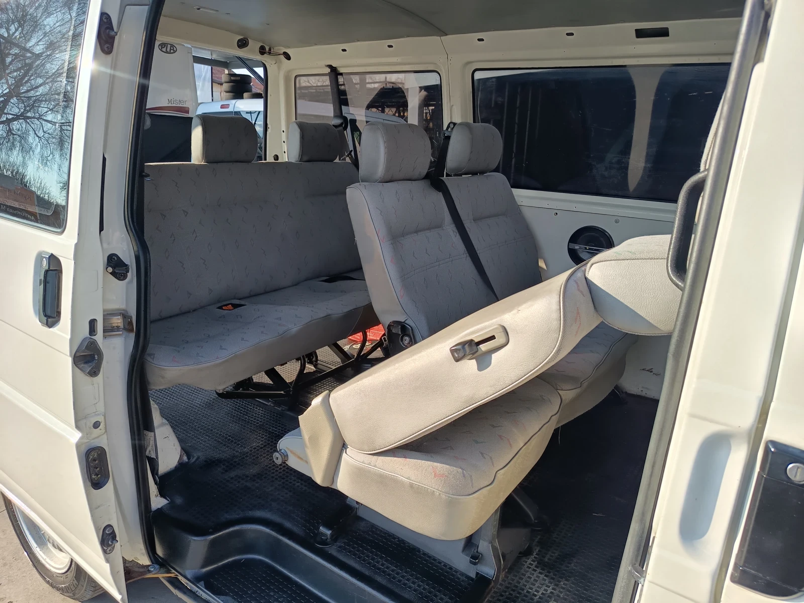 VW Transporter 2.5tdi - изображение 9