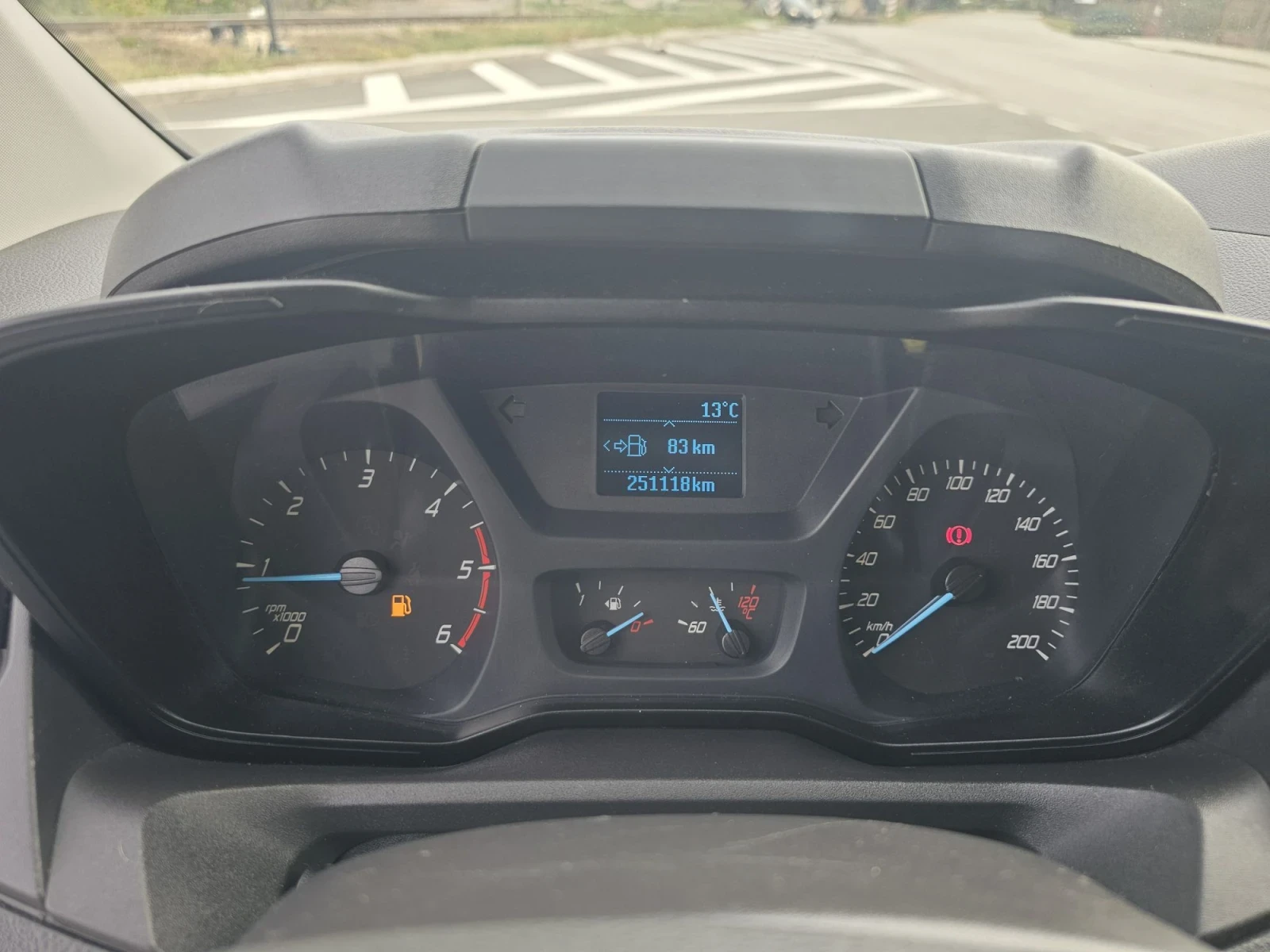 Ford Transit Custom 2.2TDCi/TOP/, снимка 12 - Бусове и автобуси - 56523364