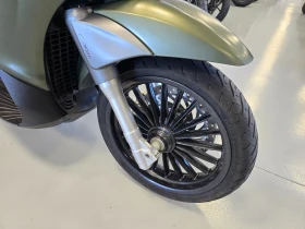 Piaggio Beverly 300S, ABS-ASR, 2018г., снимка 10