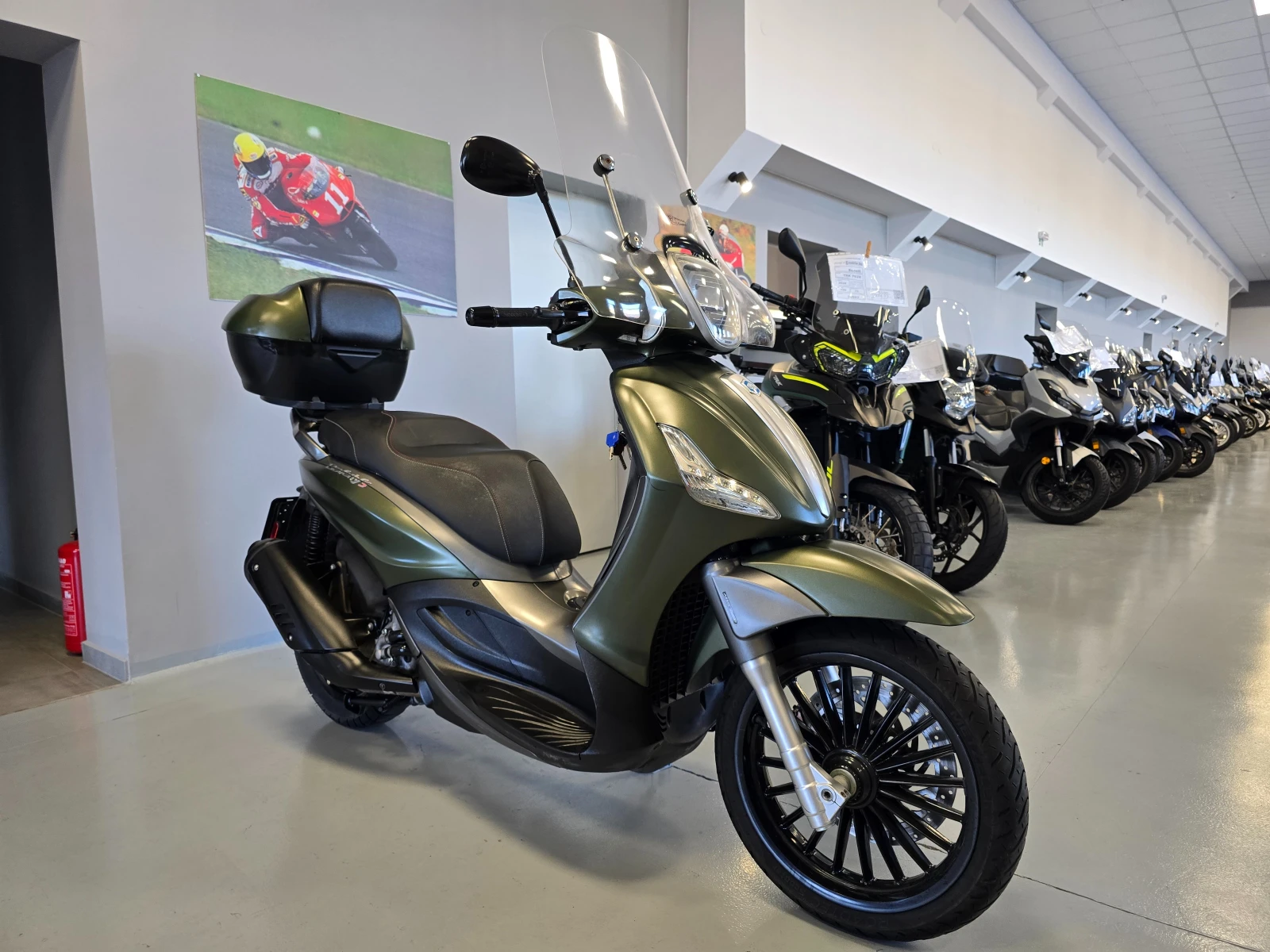 Piaggio Beverly 300S, ABS-ASR, 2018г.