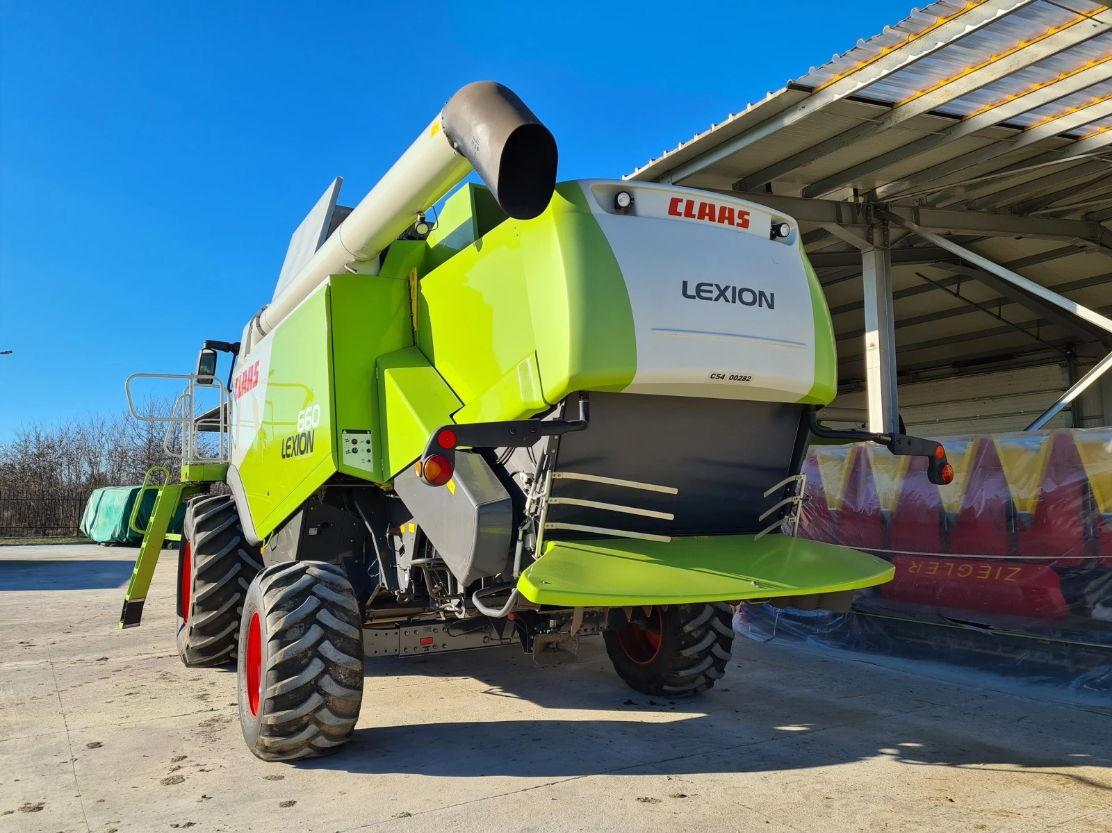 Комбайн Claas Lexion 660 - изображение 4