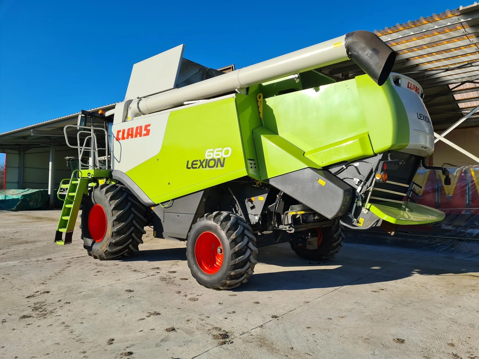 Комбайн Claas Lexion 660 - изображение 3