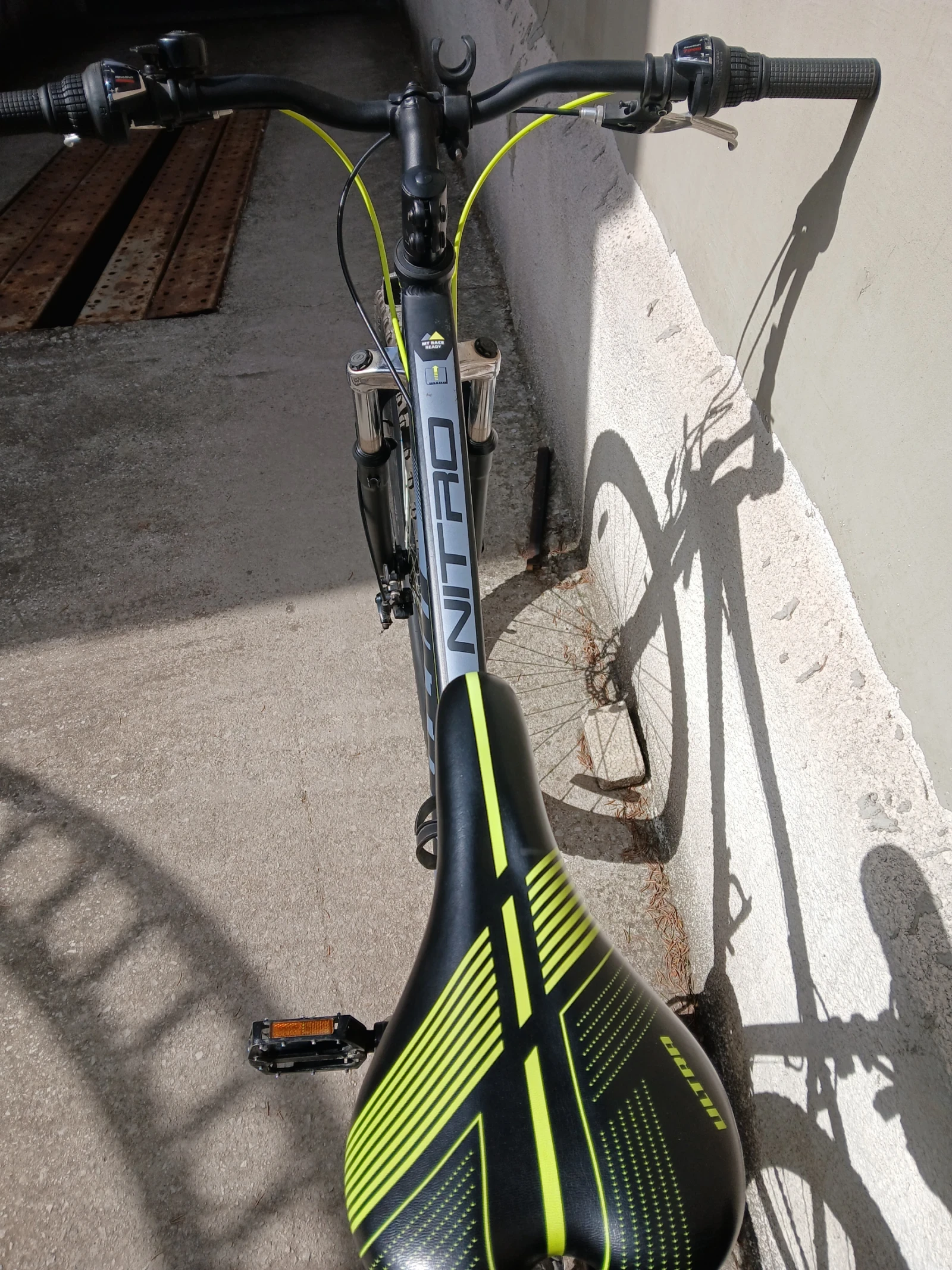     29 .,    | Mobile.bg   4