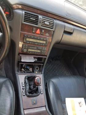 Mercedes-Benz E 250 Diesel На ЧАСТИ!, снимка 3