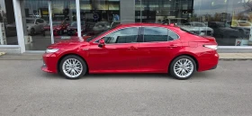 Toyota Camry LUXURY, снимка 2