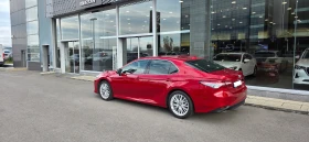 Toyota Camry LUXURY, снимка 3