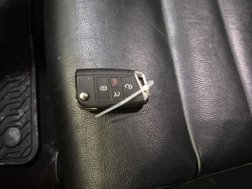 VW Golf R С РЕГИСТРАЦИЯ & АВТО КРЕДИТ  - 11550 € / 22589.84 лв. - 49533026 11