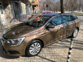 ����� �� �������� �� Renault Megane Grand Tour