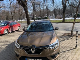 ����� �� �������� �� Renault Megane Grand Tour