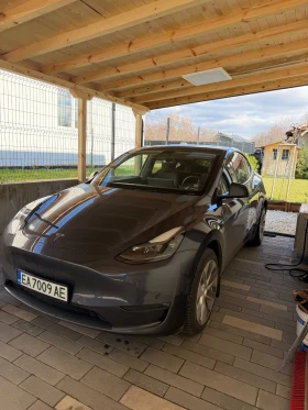 Tesla Model Y Long Range