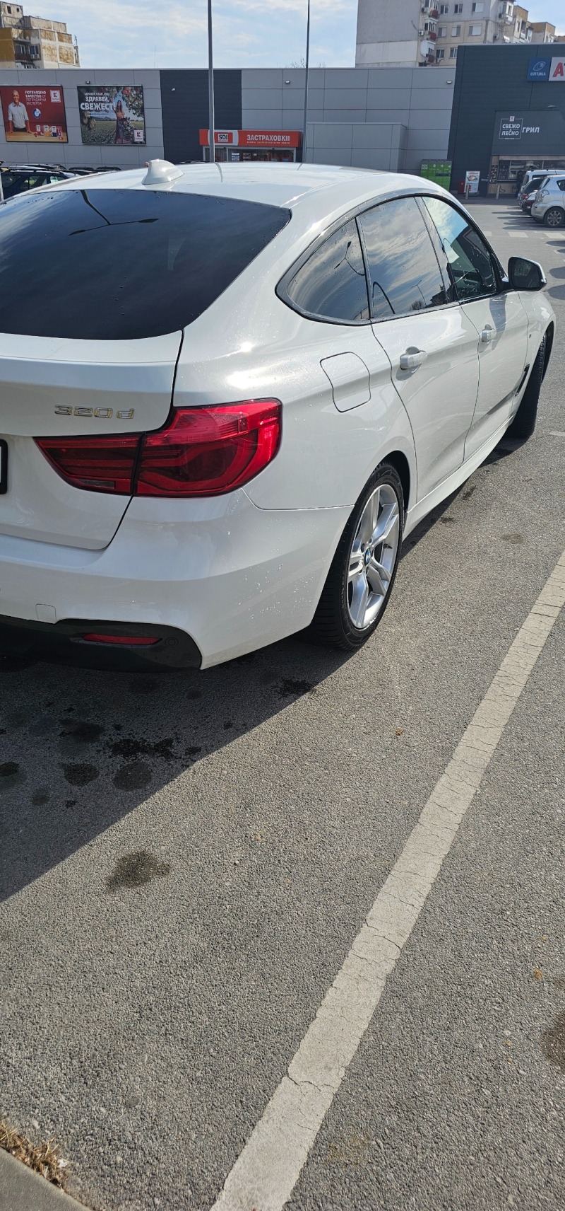 BMW 3gt 320d М пакет X Drive, снимка 4 - Автомобили и джипове - 45937064