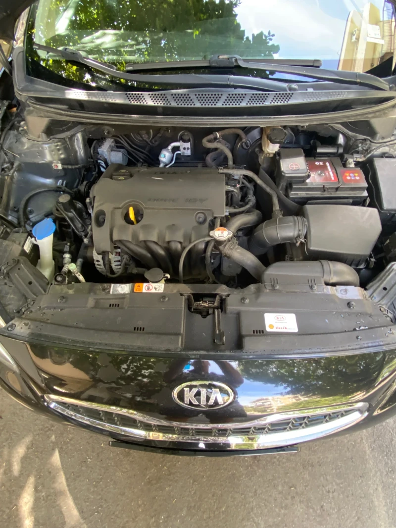 Kia Ceed, снимка 5 - Автомобили и джипове - 47467908