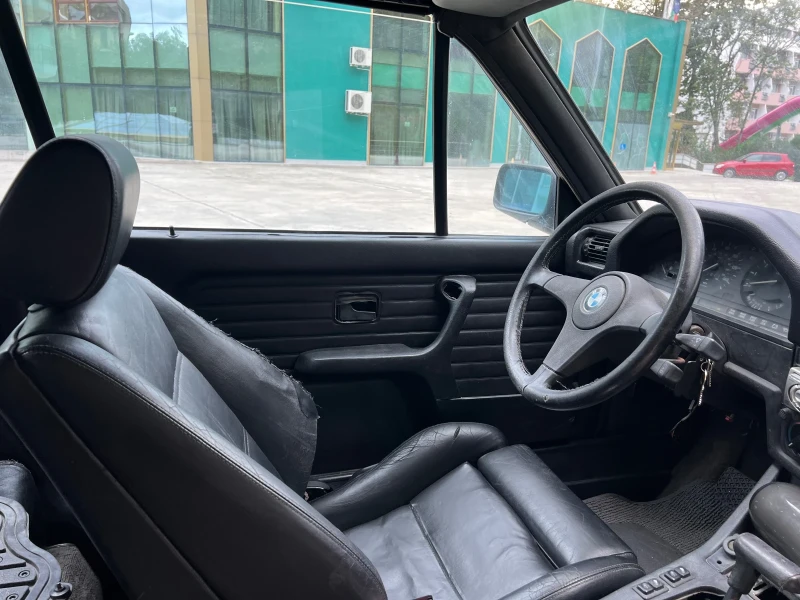 BMW 325 Ic, снимка 6 - Автомобили и джипове - 47627109