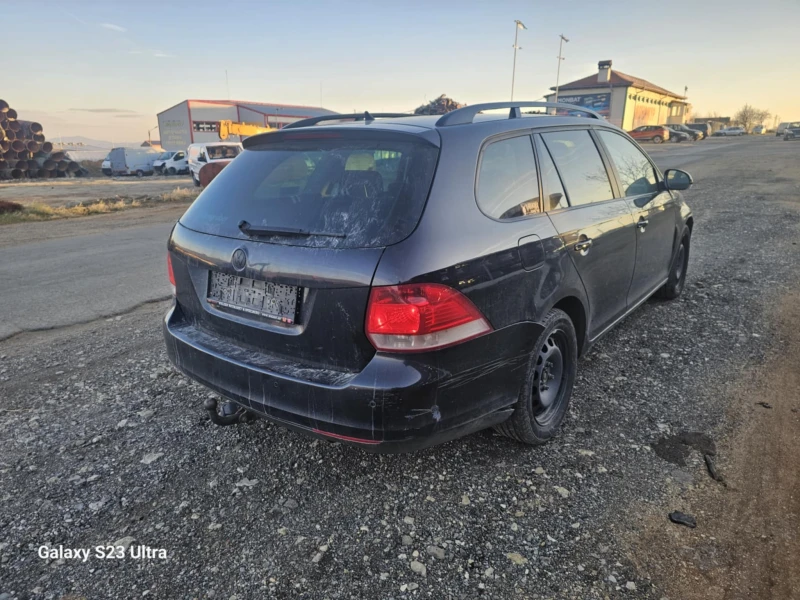 VW Golf 1.9, снимка 4 - Автомобили и джипове - 48130061