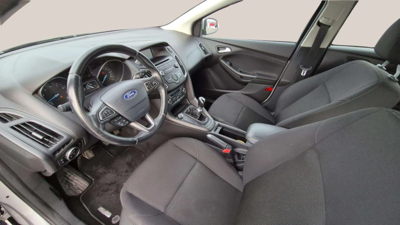 Ford Focus 1.0 EcoBoost, снимка 6 - Автомобили и джипове - 48683773