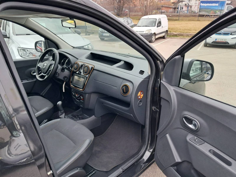 Dacia Dokker 1.2TCe , снимка 11 - Автомобили и джипове - 48991967