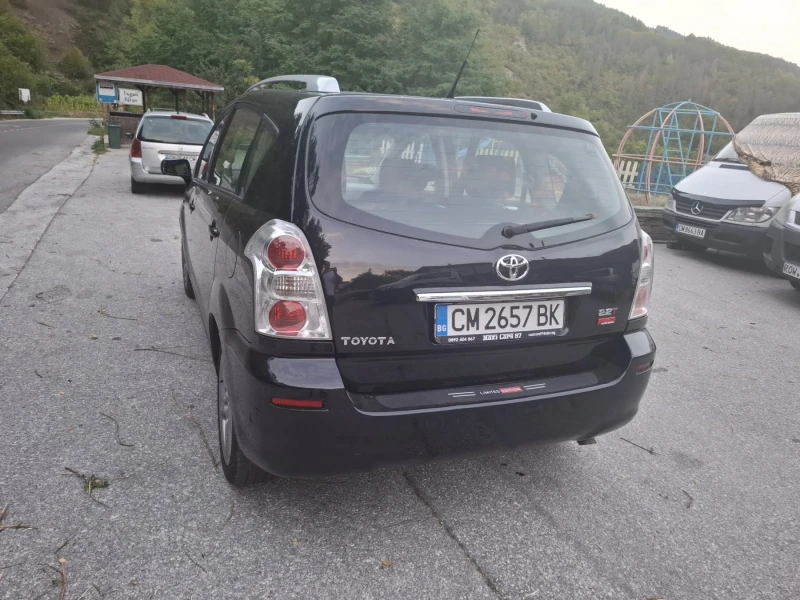 Toyota Corolla verso, снимка 4 - Автомобили и джипове - 52370403