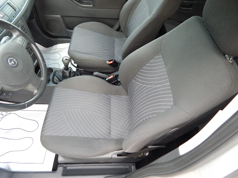 Opel Meriva 1.4i* ПЕРФЕКТНА* FACE LIFT* , снимка 13 - Автомобили и джипове - 52178913