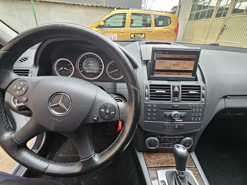 Mercedes-Benz C 350 i 272 к.с., снимка 15 - Автомобили и джипове - 53010119