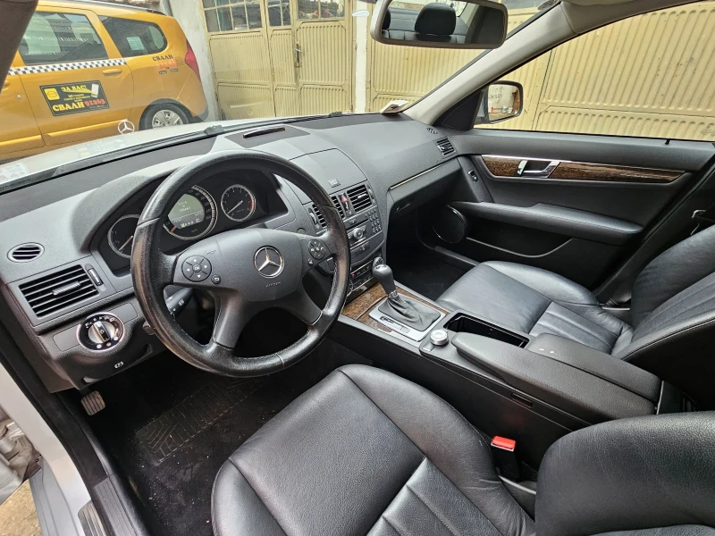 Mercedes-Benz C 350 i 272 к.с., снимка 13 - Автомобили и джипове - 53010119