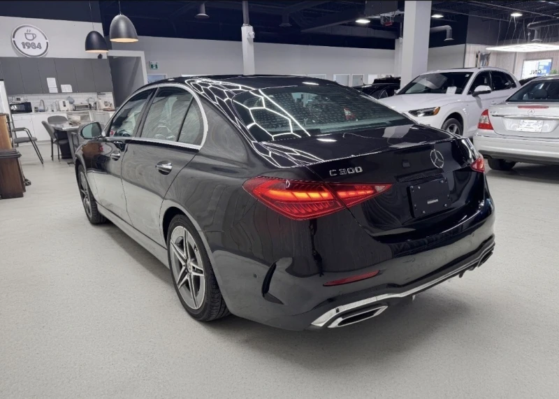 Mercedes-Benz C 300 C 300 4MATIC| AMG С РЕГИСТРАЦИЯ И АВТО КРЕДИТ, снимка 4 - Автомобили и джипове - 53328724