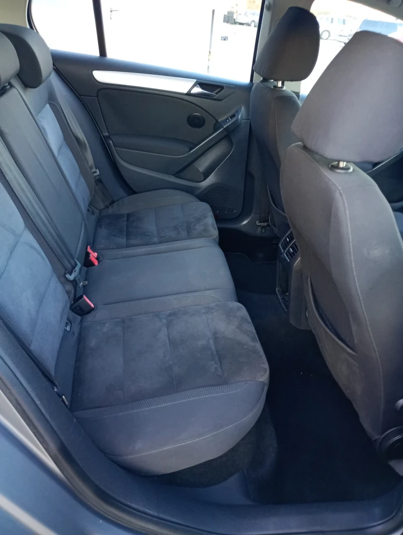 VW Golf Hi line 2.0tdi, снимка 10 - Автомобили и джипове - 53579026