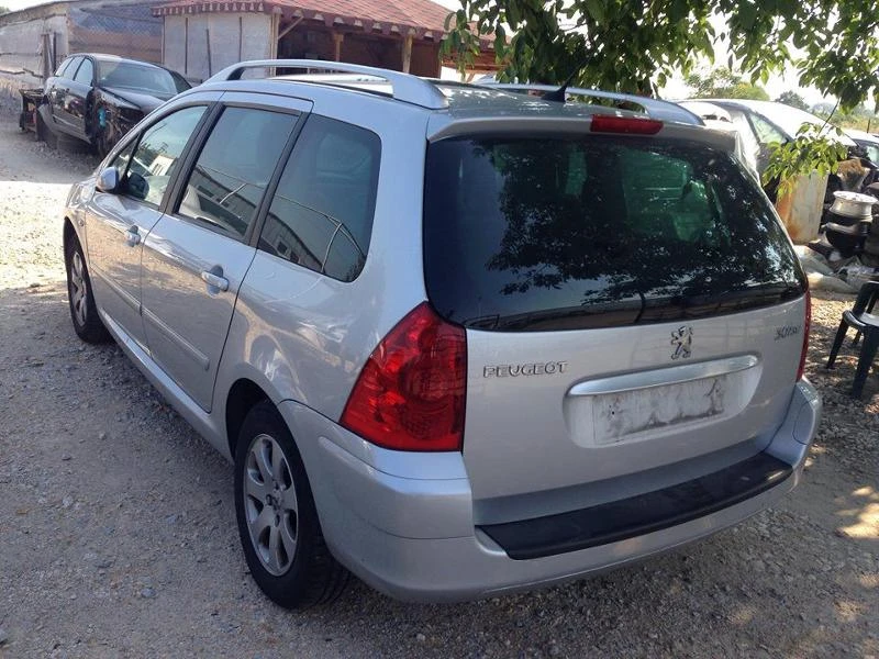 Peugeot 307 1.6i и 1.4 16V, снимка 3 - Автомобили и джипове - 13273647