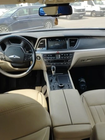 Hyundai Genesis, снимка 4 - Автомобили и джипове - 47059480