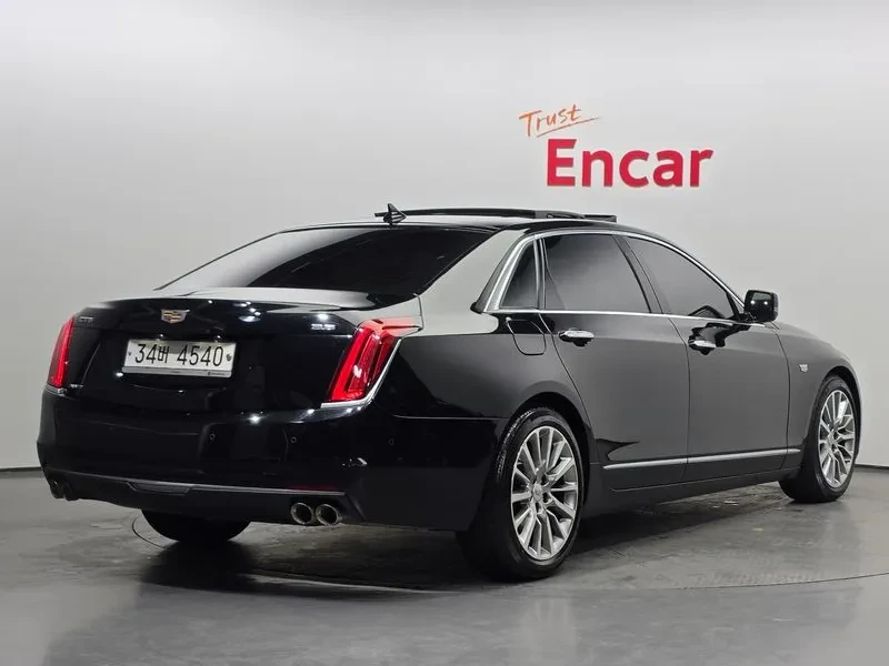 Cadillac CT6, снимка 2 - Автомобили и джипове - 54462248