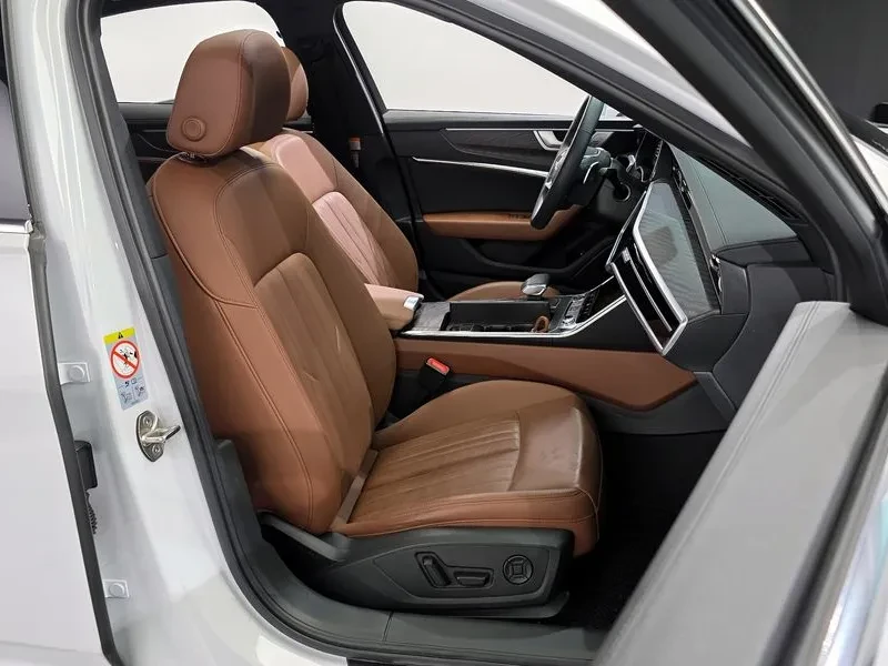 Audi A6 45 Tfsi Quattro Premium, снимка 12 - Автомобили и джипове - 54971006