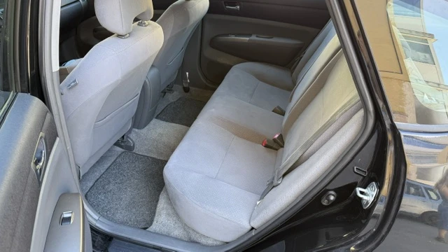 Toyota Prius, снимка 6 - Автомобили и джипове - 55959452