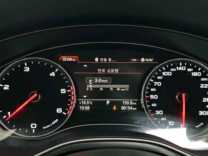 Audi A6 35 Tdi Dynamic C7, снимка 8 - Автомобили и джипове - 56117719