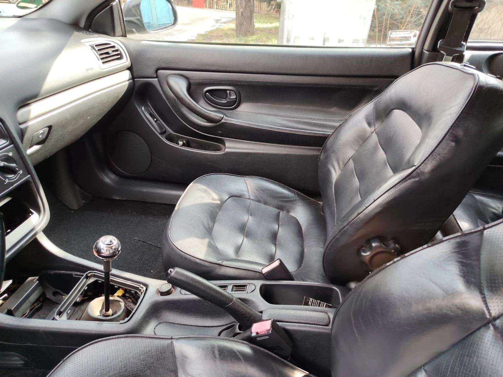 Peugeot 406 Купе - изображение 9