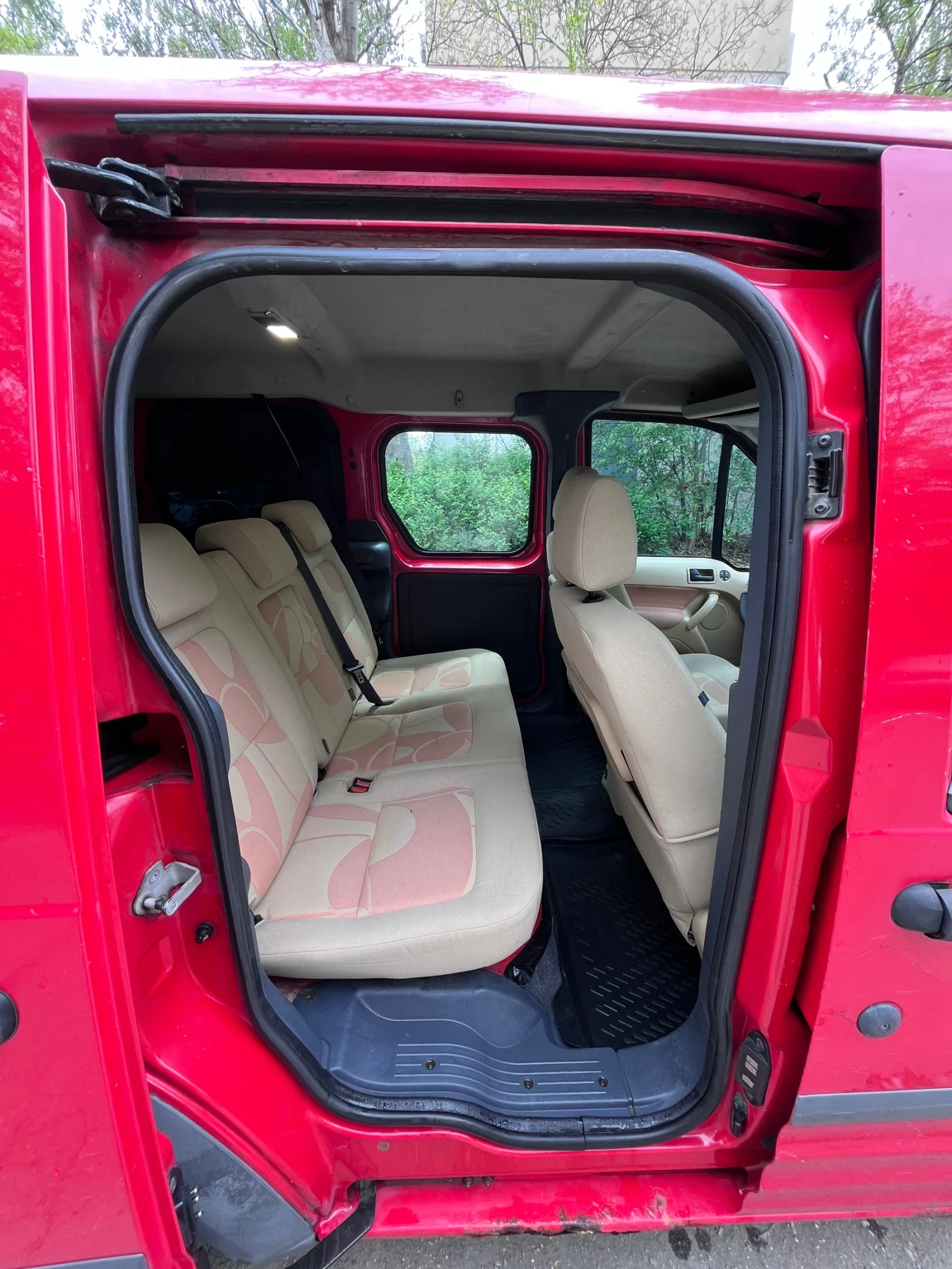 Ford Connect Tourneo  - изображение 7