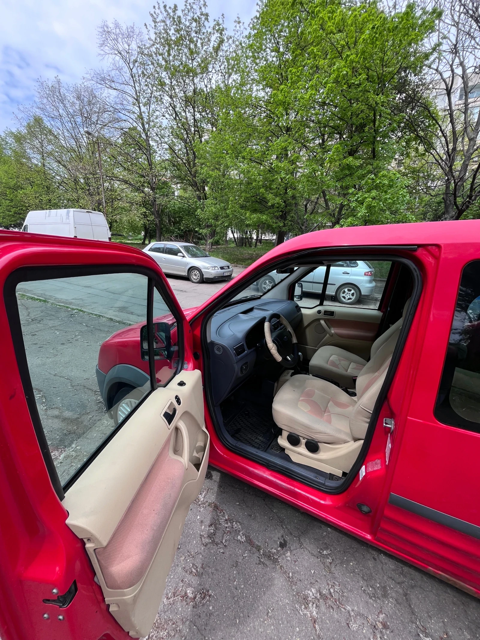 Ford Connect Tourneo  - изображение 5